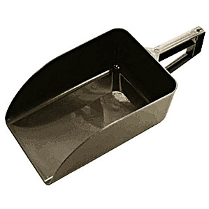 Plastová lopatka na krmení hranatá 2 kg
